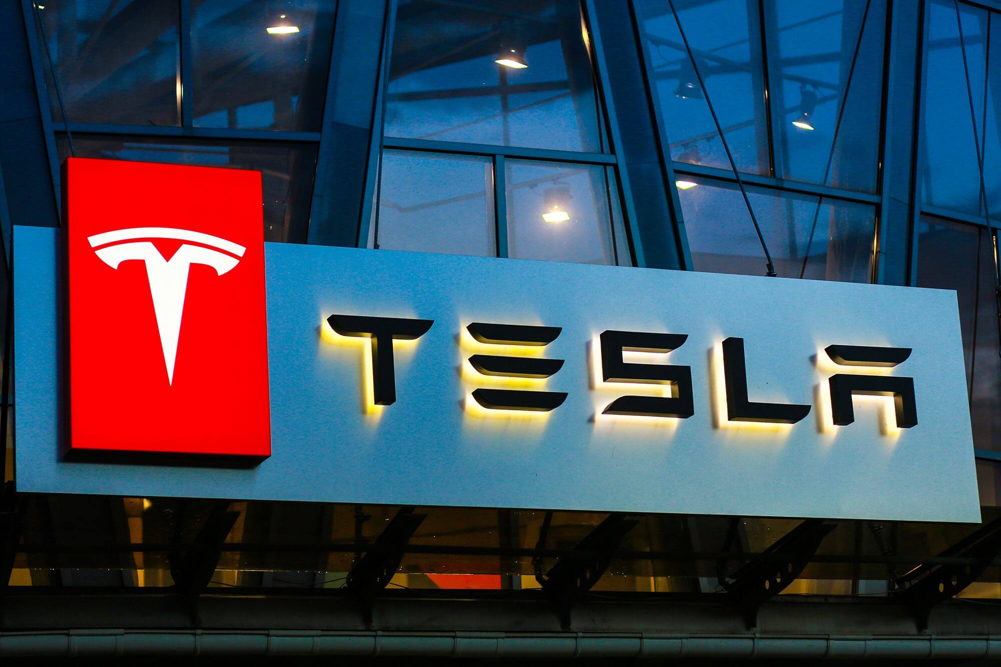 Tesla launched new social media platforms for public relations